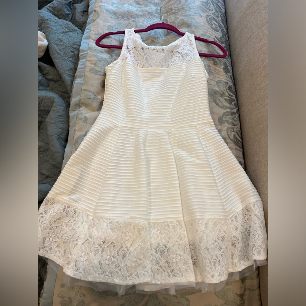Gabby Skye White Mini Cocktail Dress | White Lace Dress | Size 4P